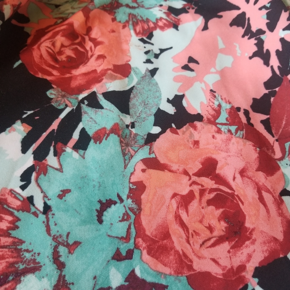 New York & Company  Strapless Floral Dress - Picture 4 of 7